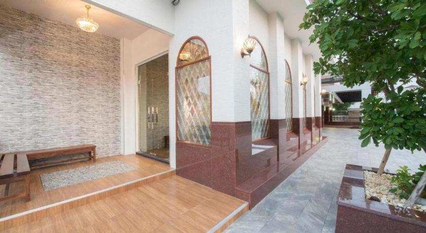 Nartsiri Hotel Ubon Ratchathani Exterior foto