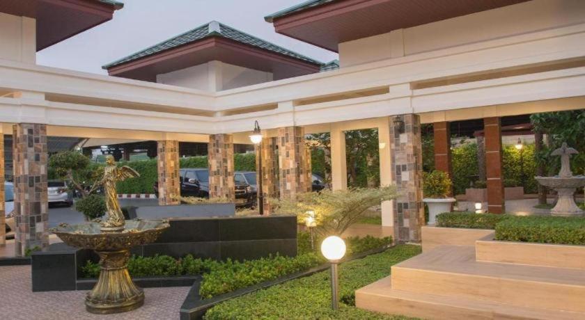Nartsiri Hotel Ubon Ratchathani Exterior foto